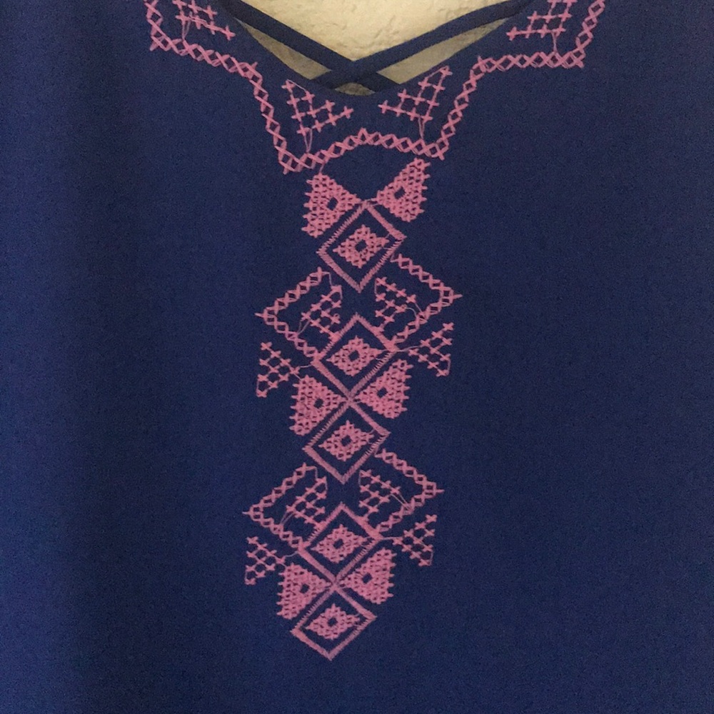 Blouse - Picture 3 of 6
